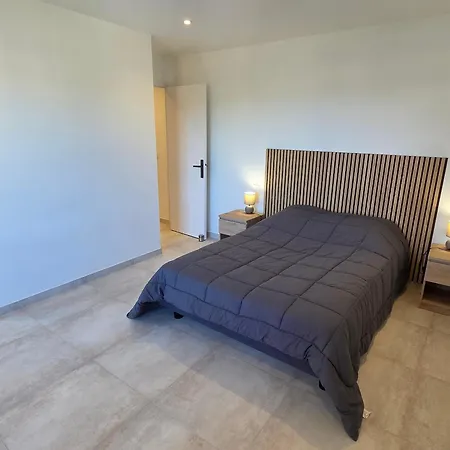 Appartement Avec Parking, Proche - 4 Pers. - Fr-1-780-101 *