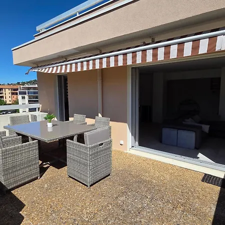Appartement Avec Parking, Proche - 4 Pers. - Fr-1-780-101 *